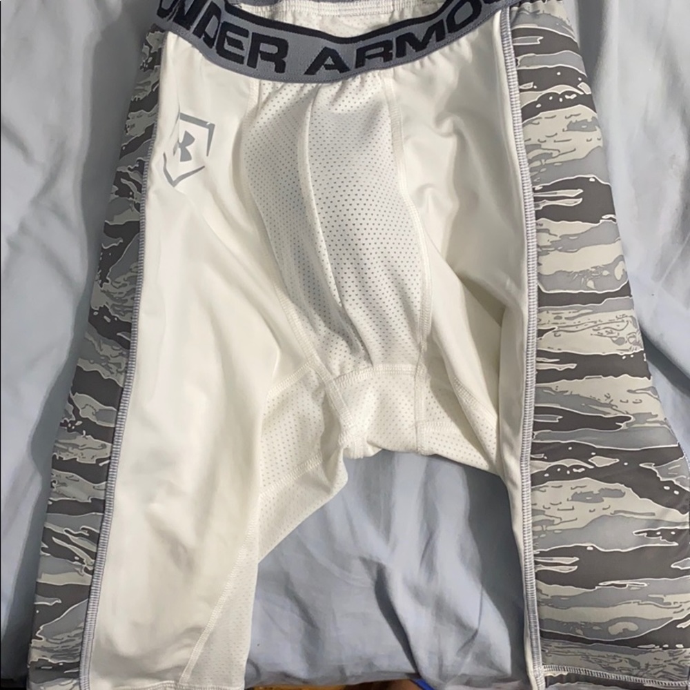 Ua Compression - image 1